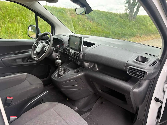 Opel combo 1.5 bluehdi 100 s&s, v-58-ffn - afbeelding 4 van  23