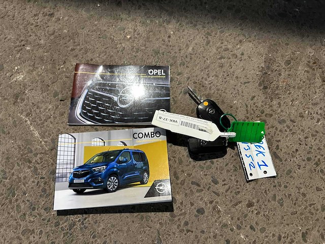 Opel combo 1.5d l2h1 edition 101pk 2021 (origineel-nl+1e eigenaar), vkk-37-b - afbeelding 28 van  35