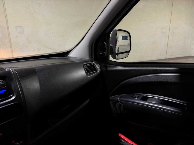 Opel combo 1.6 cdti l2h1 edition 105pk 2018 (origineel-nl), v-609-vb - afbeelding 13 van  34