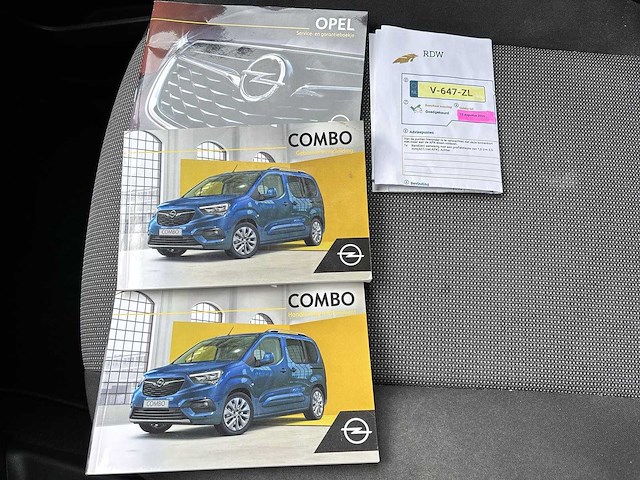 Opel combo 1.6d l1h1 edition | v-647-zl i - afbeelding 11 van  17