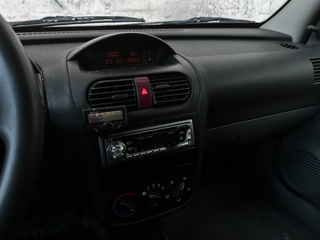 Opel combo 1.7 di city 65pk 2004, 20-bp-sp - afbeelding 18 van  31