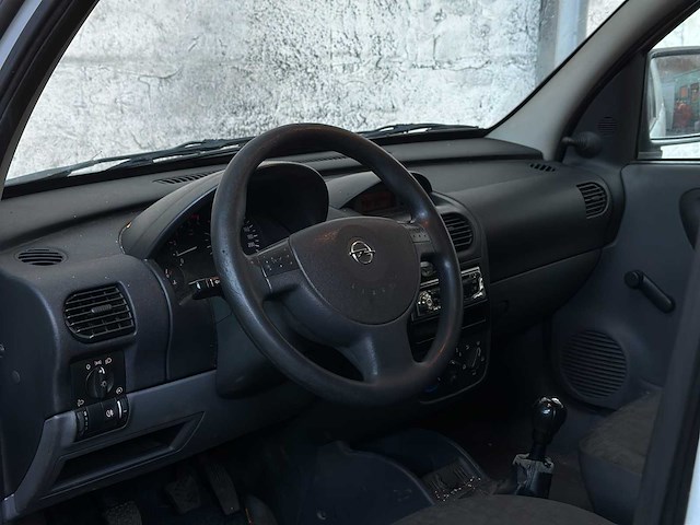 Opel combo 1.7 di city 65pk 2004, 20-bp-sp - afbeelding 2 van  21