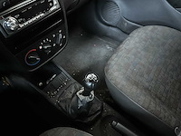 Opel combo 1.7 di city 65pk 2004, 20-bp-sp - afbeelding 18 van  31