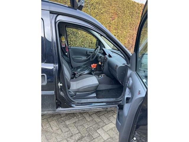 Opel combo 2-vpb-84 - afbeelding 19 van  32