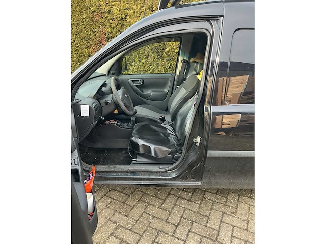 Opel combo 2-vpb-84 - afbeelding 21 van  32