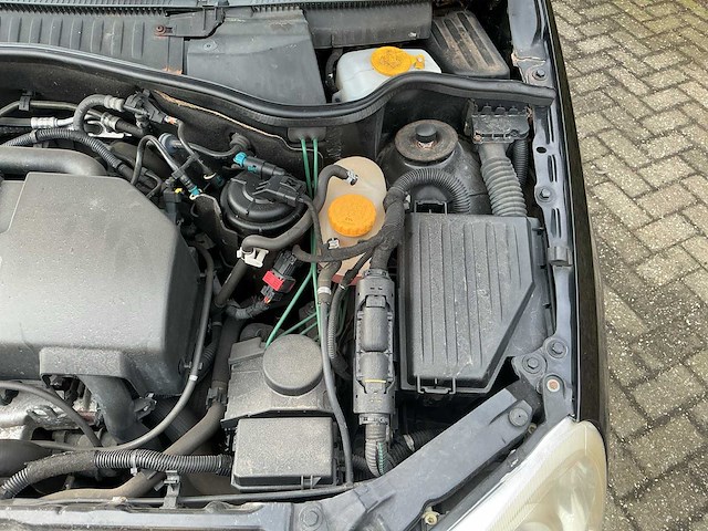 Opel combo 2-vpb-84 - afbeelding 26 van  32