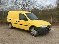 Opel combo 6-vdp-78 - afbeelding 1 van  17