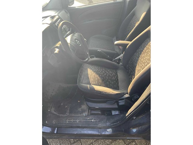 Opel combo 7-vvr-10 - afbeelding 6 van  26