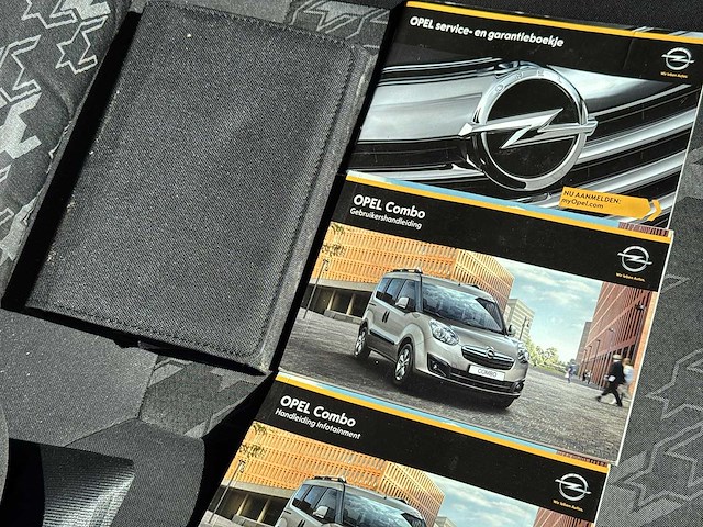 Opel combo tour 1.4 l1h1 ecoflex edition 7p. | 1-ztg-36 - afbeelding 12 van  24