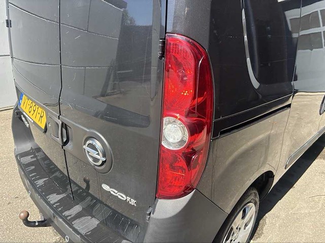 Opel combo - afbeelding 7 van  24