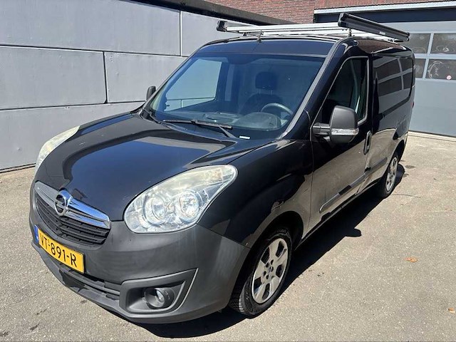 Opel combo - afbeelding 1 van  24