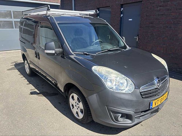 Opel combo - afbeelding 12 van  24