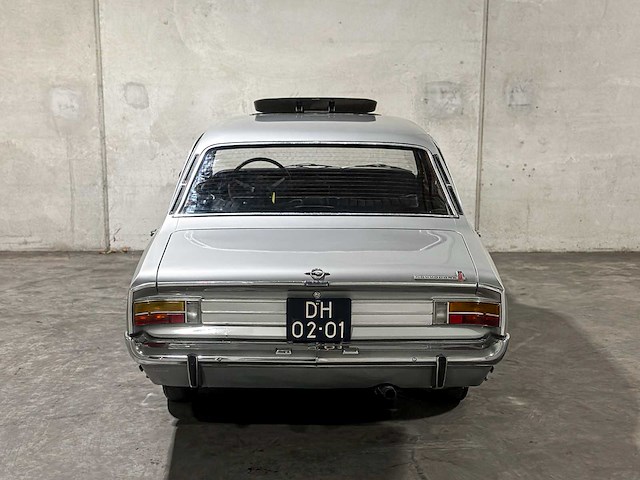 Opel commodore 2.5 s luxus 115pk 1965, dh-02-01 - afbeelding 6 van  43