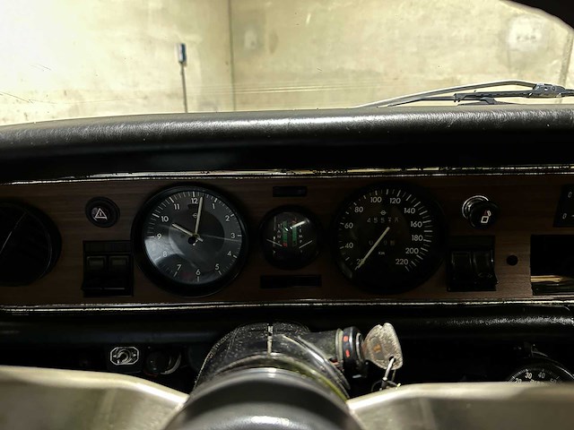 Opel commodore 2.5 s luxus 115pk 1965, dh-02-01 - afbeelding 16 van  43