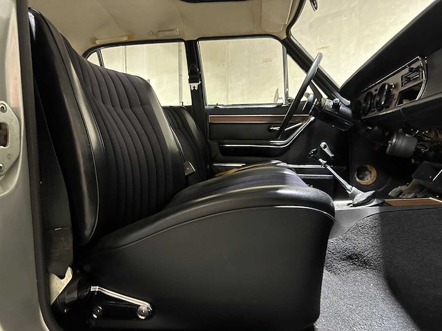 Opel commodore 2.5 s luxus 115pk 1965, dh-02-01 - afbeelding 8 van  14