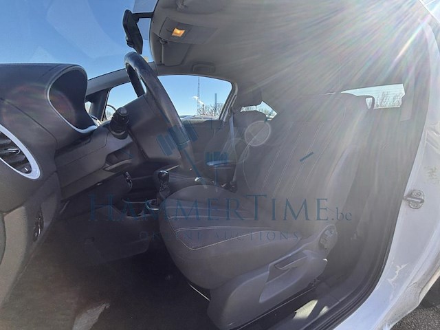 Opel corsa 1.0i essentia, 2012 - afbeelding 2 van  31