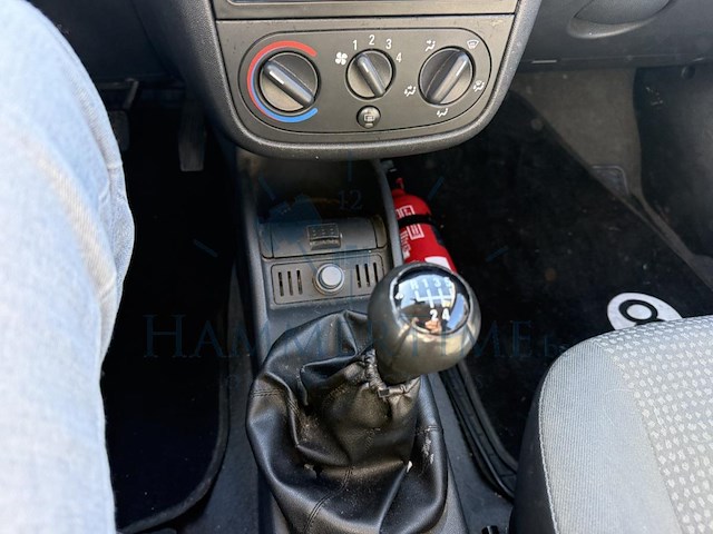 Opel corsa 1.0i xep 12v essentia, 2004 - afbeelding 5 van  26