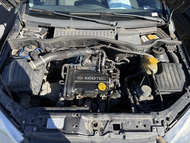 Opel corsa 1.0i xep 12v essentia, 2006 - afbeelding 17 van  26