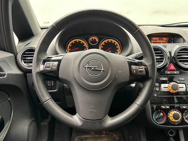 Opel corsa 1.2-16v '111' edition 2010 | 54-nnl-9 - afbeelding 13 van  32