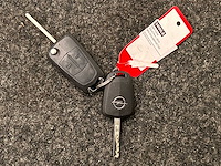 Opel corsa 1.2-16v '111' edition 2010 | 54-nnl-9 - afbeelding 24 van  32