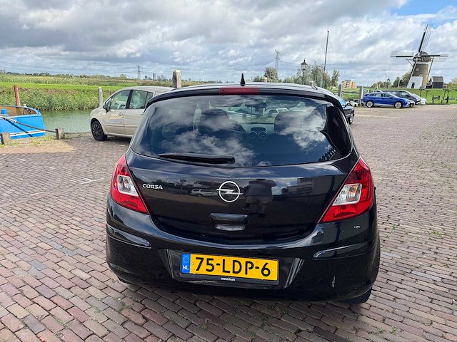 Opel corsa 1.2-16v 111 edition automaat 75-ldp-6 - afbeelding 10 van  15