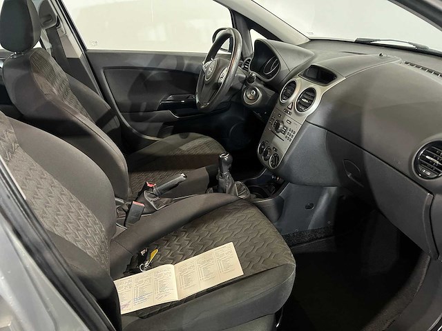 Opel corsa 1.2-16v berlin, gr-176-s - afbeelding 15 van  15