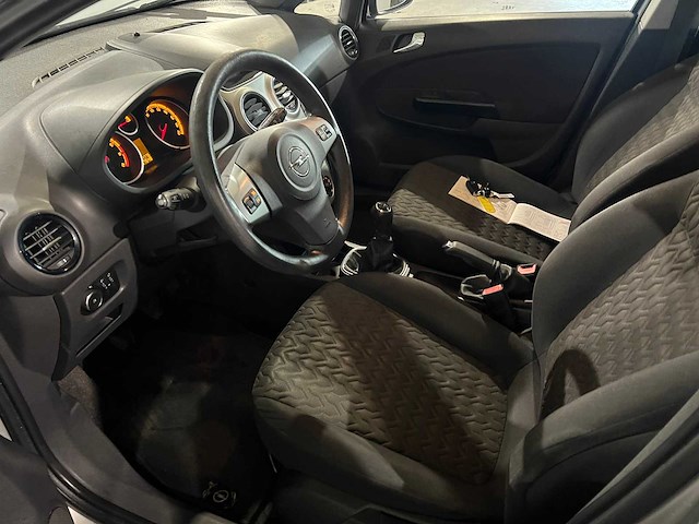 Opel corsa 1.2-16v berlin, gr-176-s - afbeelding 14 van  15