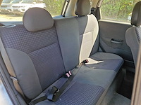 Opel corsa 1.2-16v comfort 2002 | 64-jb-lz - afbeelding 11 van  15