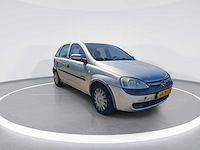 Opel corsa 1.2-16v comfort 2002 | 64-jb-lz - afbeelding 13 van  15