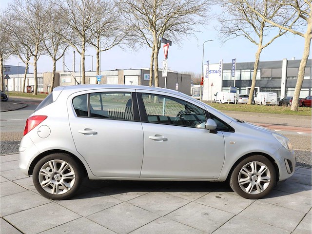 Opel corsa 1.2 16v cosmo 2012 automaat, 11-zbp-8 - afbeelding 23 van  26