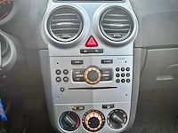 Opel corsa 1.2 16v design edition; 3-svh-34 - afbeelding 4 van  14