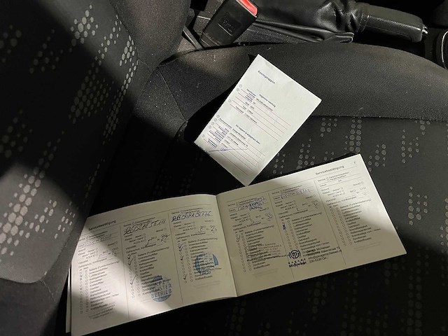 Opel corsa 1.2-16v edition, s-104-np - afbeelding 4 van  19