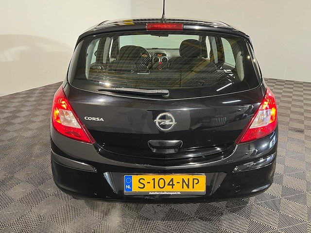 Opel corsa 1.2-16v edition, s-104-np - afbeelding 13 van  19