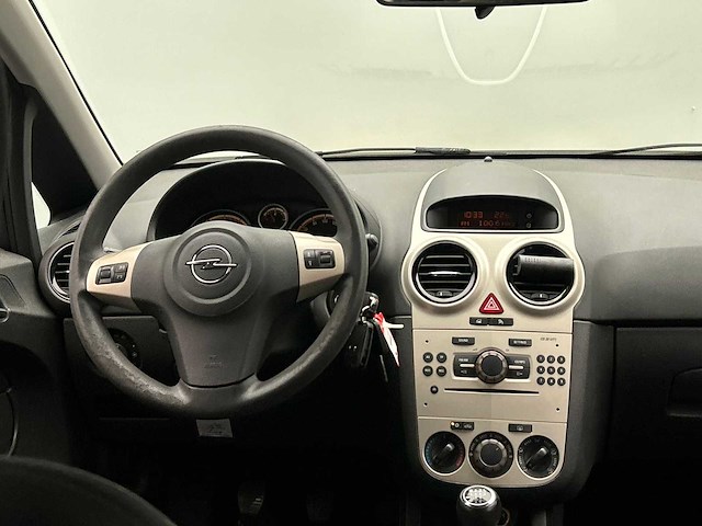 Opel corsa 1.2-16v enjoy | 04-zp-sf - afbeelding 21 van  32