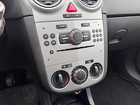 Opel corsa 1.2 16v enjoy, 49-khn-3 - afbeelding 3 van  15