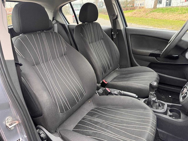 Opel corsa 1.2 16v enjoy, 49-khn-3 - afbeelding 13 van  15