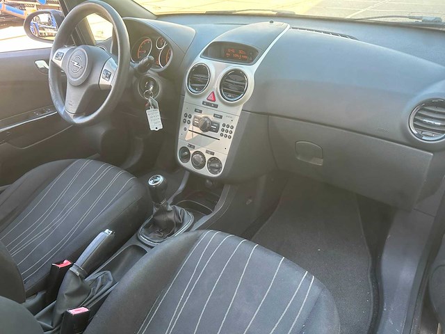 Opel corsa 1.2-16v enjoy , 61-zl-hn - afbeelding 7 van  7