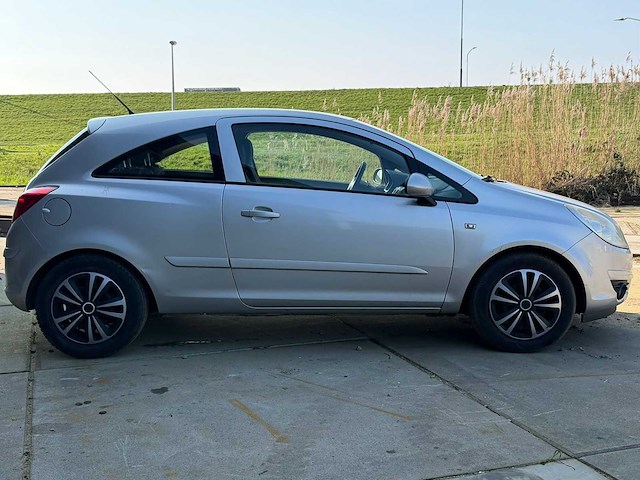 Opel corsa 1.2-16v enjoy | 67-tl-xz - afbeelding 8 van  27