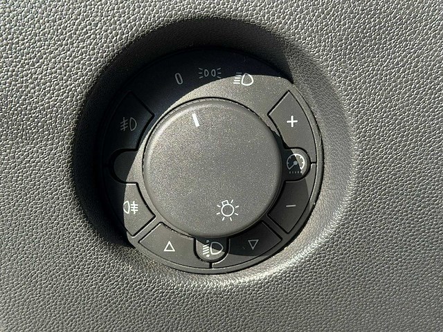 Opel corsa 1.2-16v enjoy | 67-tl-xz - afbeelding 17 van  27