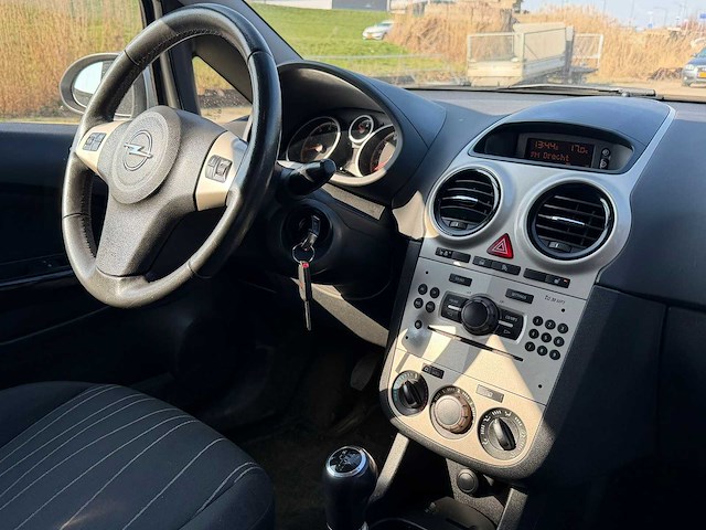 Opel corsa 1.2-16v enjoy | 67-tl-xz - afbeelding 23 van  27