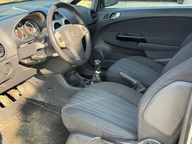 Opel corsa 1.2-16v enjoy | 67-tl-xz - afbeelding 8 van  29