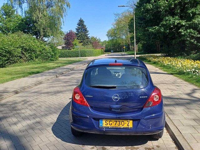 Opel corsa 1.2 16v selection, sg-730-z - afbeelding 2 van  12