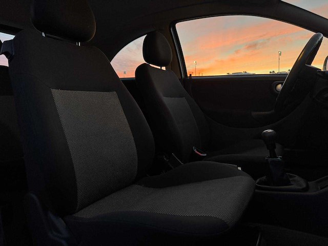 Opel corsa 1.2-16v silverline 2006 | 40-sn-sx - afbeelding 15 van  27