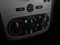 Opel corsa 1.2-16v silverline 2006 | 40-sn-sx - afbeelding 20 van  27