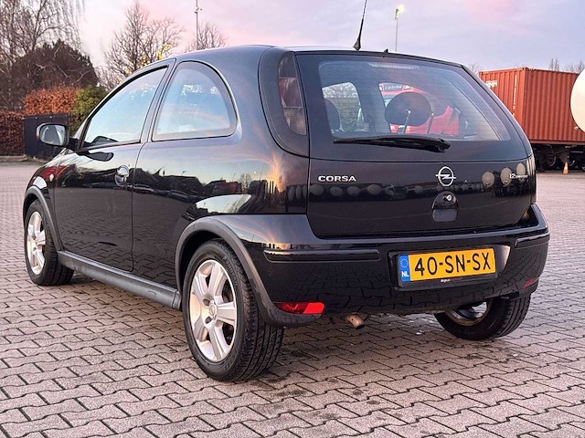 Opel corsa 1.2-16v silverline 2006 | 40-sn-sx - afbeelding 6 van  15