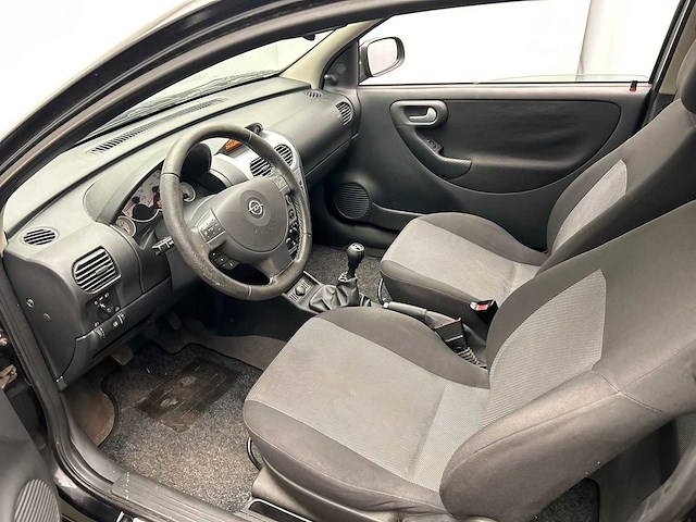 Opel corsa 1.2-16v silverline 2006 - afbeelding 5 van  18