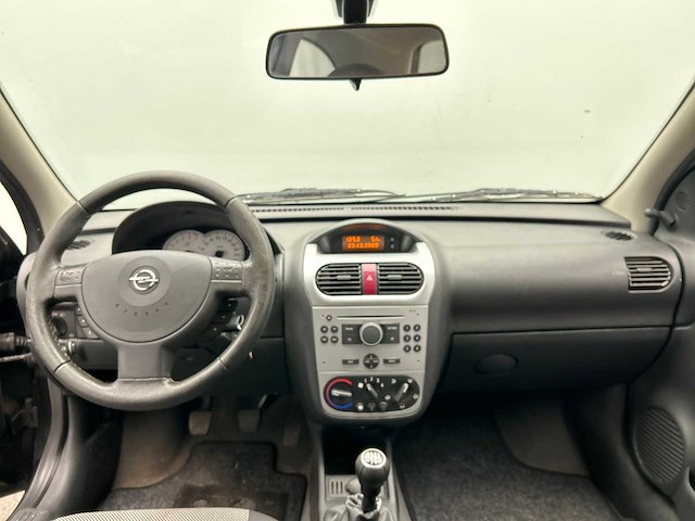 Opel corsa 1.2-16v silverline 2006 - afbeelding 6 van  18