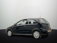 Opel corsa 1.2-16v silverline 2006 - afbeelding 15 van  18