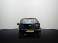Opel corsa 1.2-16v silverline 2006 - afbeelding 16 van  18