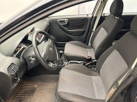 Opel corsa 1.2-16v silverline 2006 - afbeelding 6 van  18